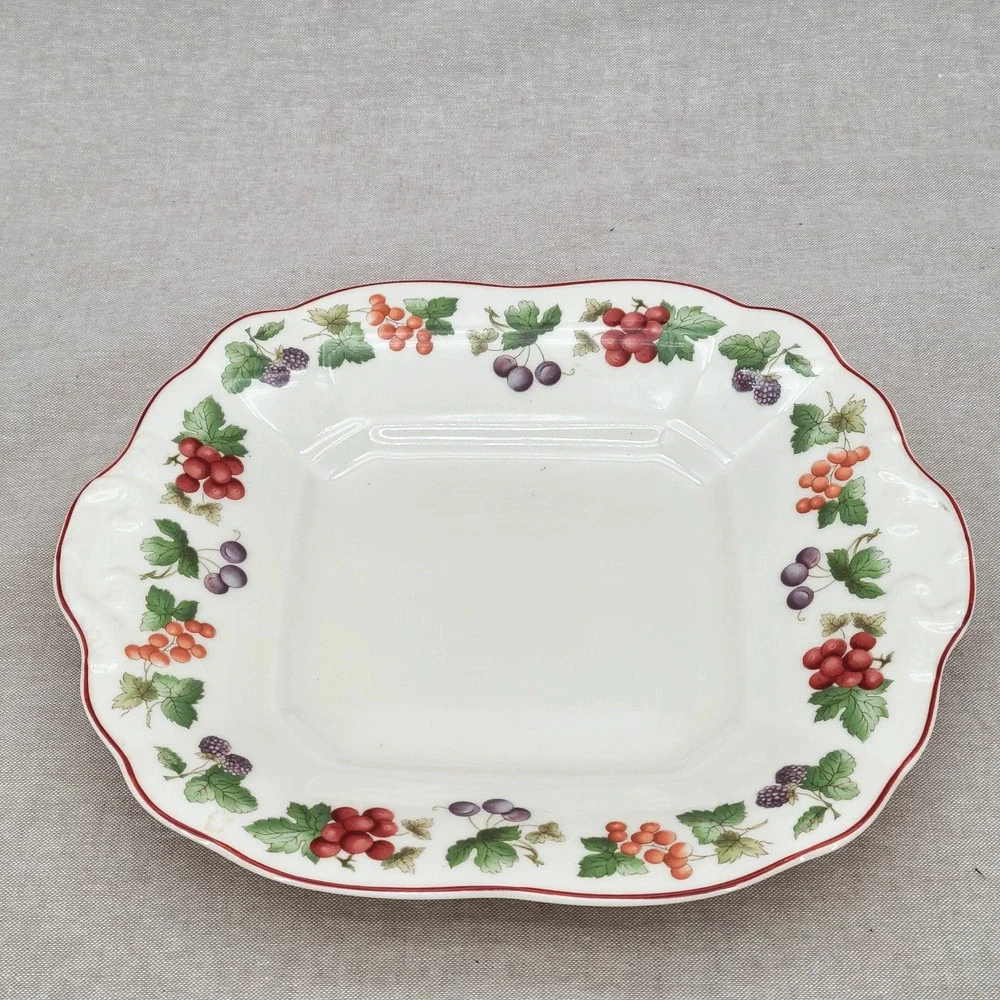 Wedgwood provence queen